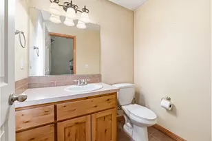 2528 N Crater Ln, Newberg, OR 97132 - Photo 20