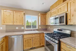 2528 N Crater Ln, Newberg, OR 97132 - Photo 18