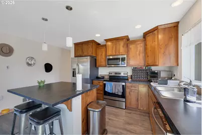 3608 Alder Ln, Tillamook, OR 97141 - Photo 8