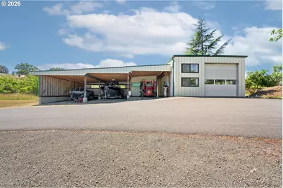 242 Bonifacio Ln, Roseburg, OR 97471 - Photo 44