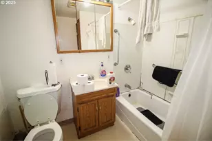 2902 19th Ave, Forest Grove, OR 97116 - Photo 14