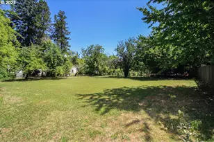 2902 19th Ave, Forest Grove, OR 97116 - Photo 6