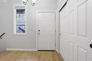 18052 SW Monte Verdi Blvd, Beaverton, OR 97007 - Photo 2