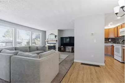 18052 SW Monte Verdi Blvd, Beaverton, OR 97007 - Photo 8