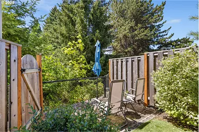 14647 NW Fricke Ln, Portland, OR 97229 - Photo 40