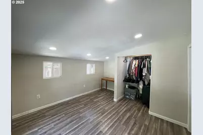 53621 Weekly Creek Rd, Myrtle Point, OR 97458 - Photo 12