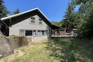 53621 Weekly Creek Rd, Myrtle Point, OR 97458 - Photo 24
