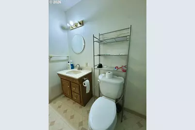 1918 SE Regner Rd, Gresham, OR 97080 - Photo 16