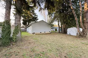 1918 SE Regner Rd, Gresham, OR 97080 - Photo 28