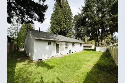 1918 SE Regner Rd, Gresham, OR 97080 - Photo 2