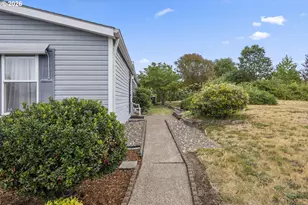 17561 SW Hancock Way, Beaverton, OR 97006 - Photo 30