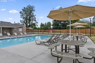 17561 SW Hancock Way, Beaverton, OR 97006 - Photo 38