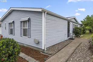 17561 SW Hancock Way, Beaverton, OR 97006 - Photo 32