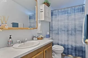 17561 SW Hancock Way, Beaverton, OR 97006 - Photo 18