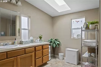 17561 SW Hancock Way, Beaverton, OR 97006 - Photo 28