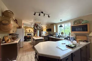 63408 Nathan Dr, Coos Bay, OR 97420 - Photo 8