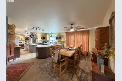 63408 Nathan Dr, Coos Bay, OR 97420 - Photo 10