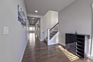 15975 SW Wren Ln, Beaverton, OR 97007 - Photo 4