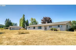 73521 Cedar Dr, Rainier, OR 97048 - Photo 1