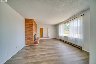 73521 Cedar Dr, Rainier, OR 97048 - Photo 28