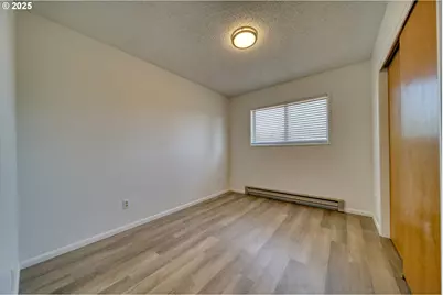 73521 Cedar Dr, Rainier, OR 97048 - Photo 20