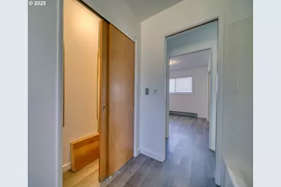 73521 Cedar Dr, Rainier, OR 97048 - Photo 16