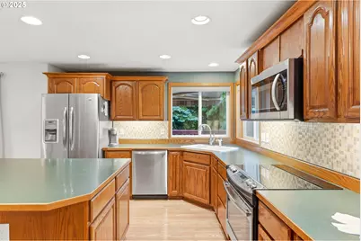 786 NE Edgehill Dr, Estacada, OR 97023 - Photo 14