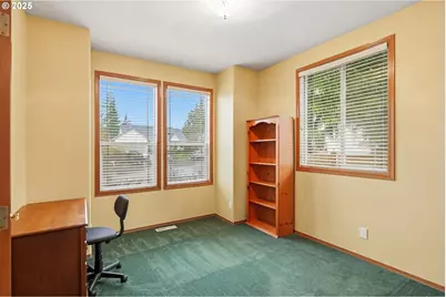 786 NE Edgehill Dr, Estacada, OR 97023 - Photo 10