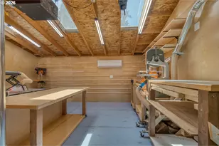 11808 SE Taylor St, Portland, OR 97216 - Photo 36