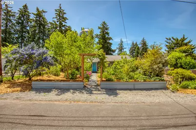 11808 SE Taylor St, Portland, OR 97216 - Photo 2