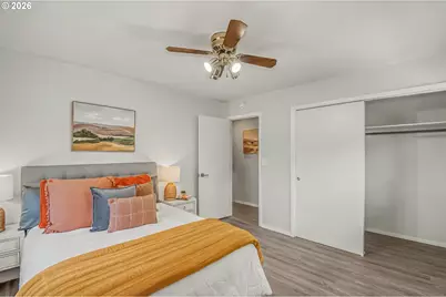 11808 SE Taylor St, Portland, OR 97216 - Photo 26