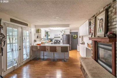 207 NE Spencer Ct, Roseburg, OR 97470 - Photo 14