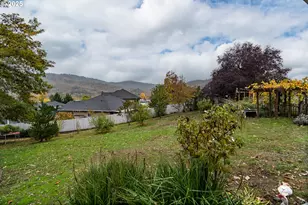 207 NE Spencer Ct, Roseburg, OR 97470 - Photo 34