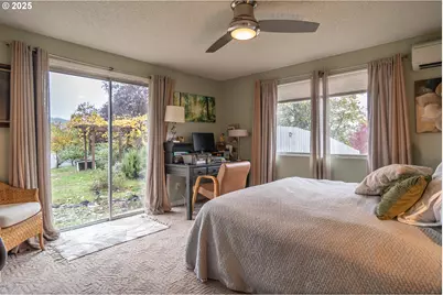 207 NE Spencer Ct, Roseburg, OR 97470 - Photo 30