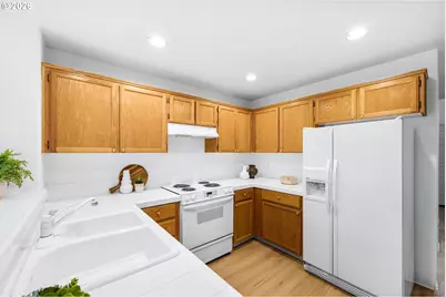15011 NW Nightshade Dr, Portland, OR 97229 - Photo 8