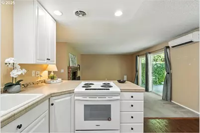 13114 NW 8th Way #B, Vancouver, WA 98685 - Photo 10