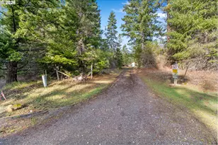 627 Canyon Rd, Lyle, WA 98635 - Photo 10