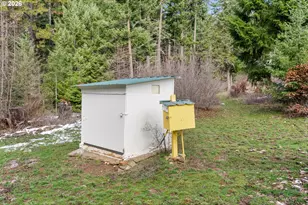 627 Canyon Rd, Lyle, WA 98635 - Photo 18