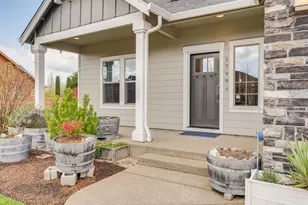 2799 NE Destiny Dr, McMinnville, OR 97128 - Photo 2