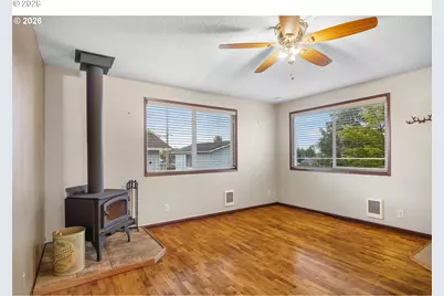 1025 Garfield Ave, Coos Bay, OR 97420 - Photo 14