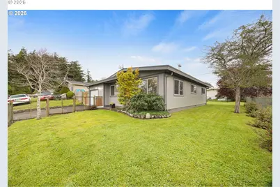 1025 Garfield Ave, Coos Bay, OR 97420 - Photo 1
