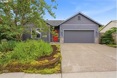 642 S 13th Ave, Cornelius, OR 97113 - Photo 1