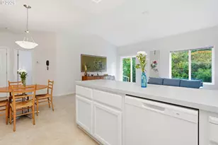 642 S 13th Ave, Cornelius, OR 97113 - Photo 24