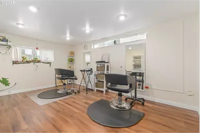 1492 Pearl St, Eugene, OR 97401 - Photo 22
