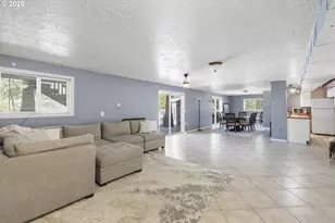 23851 Schultz Rd NE, Aurora, OR 97002 - Photo 30