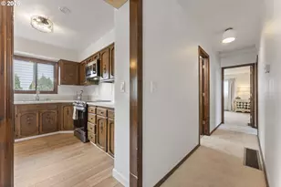 1859 SW Angeline Ave, Gresham, OR 97080 - Photo 8