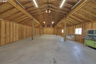 38500 McKenzie Hwy, Springfield, OR 97478 - Photo 30