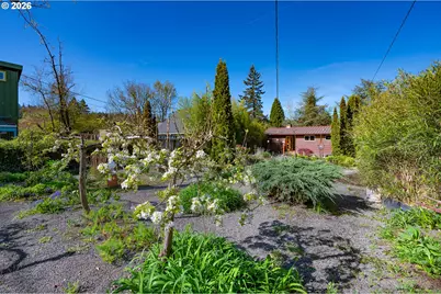 2525 Friendly St, Eugene, OR 97405 - Photo 46