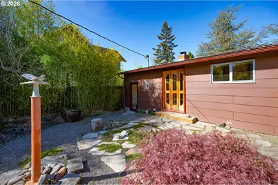 2525 Friendly St, Eugene, OR 97405 - Photo 30