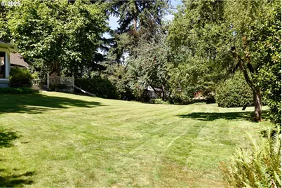 17300 SE Oatfield Rd, Milwaukie, OR 97267 - Photo 34